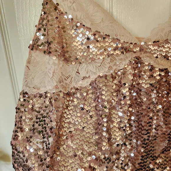 NWT Free People Right Rhythm Sequin Cami - Picture 4 of 9